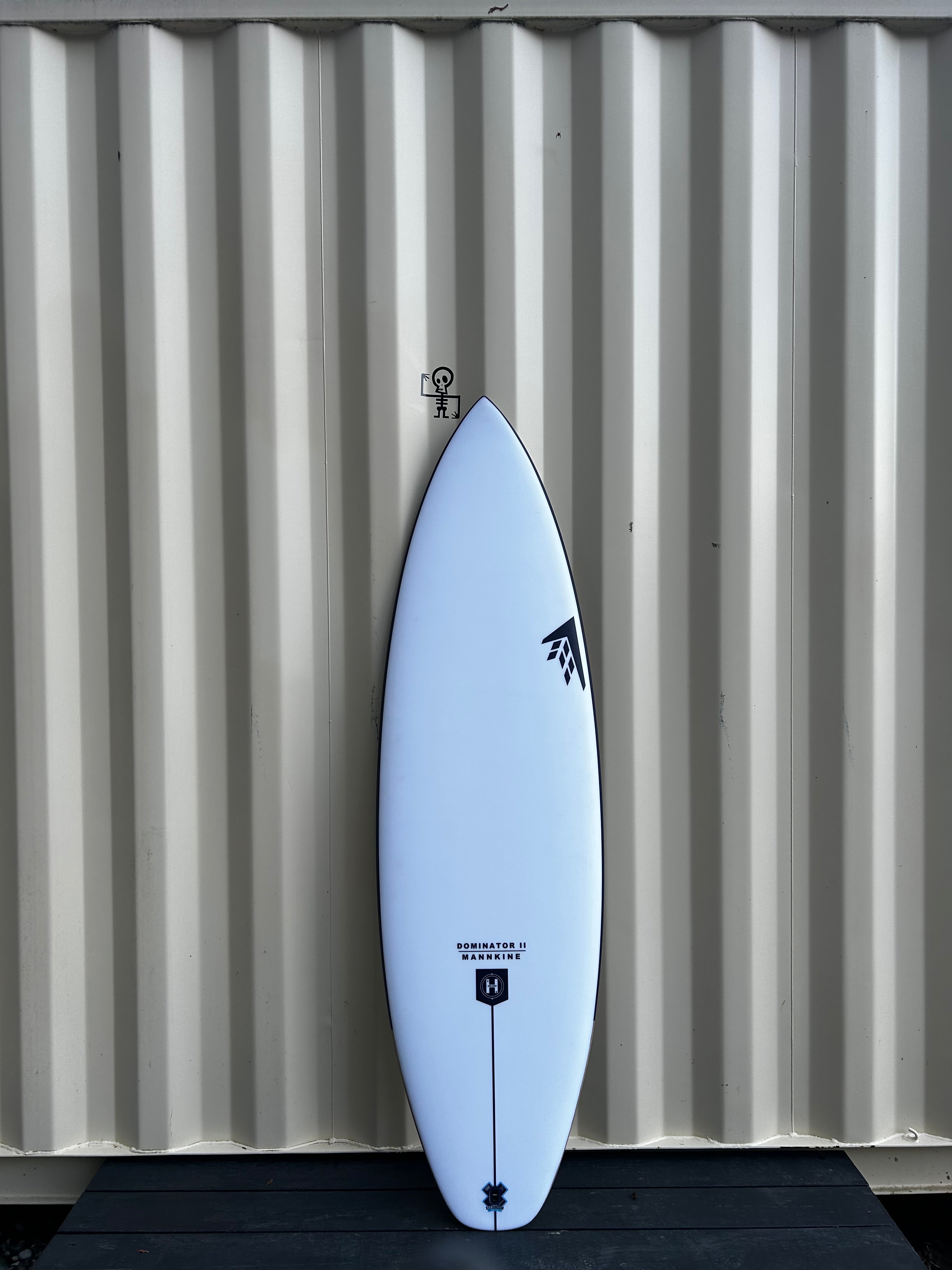 Dominator deals 2.0 surfboard