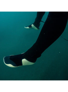 Manera Magma Round Toe Surf Booties 7mm